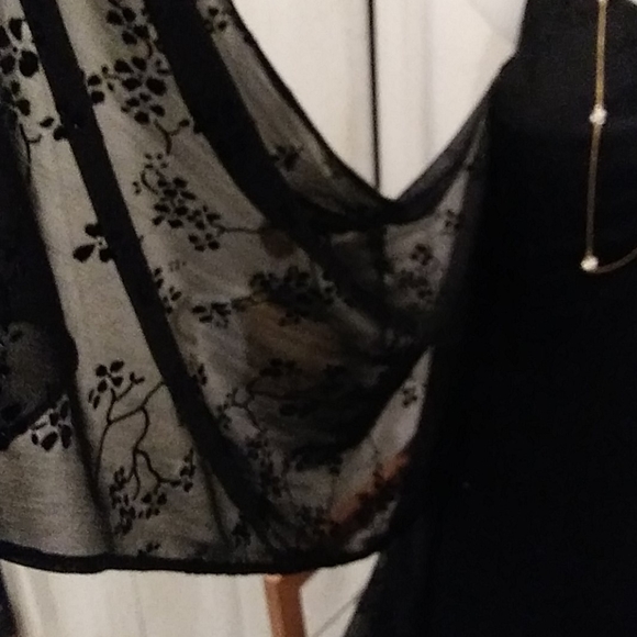 Fab black evening dress embroidered w/ jet fabri - Picture 5 of 11